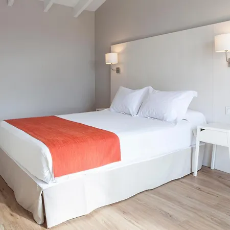 Minura Sur Menorca 4* 蓬塔普里马