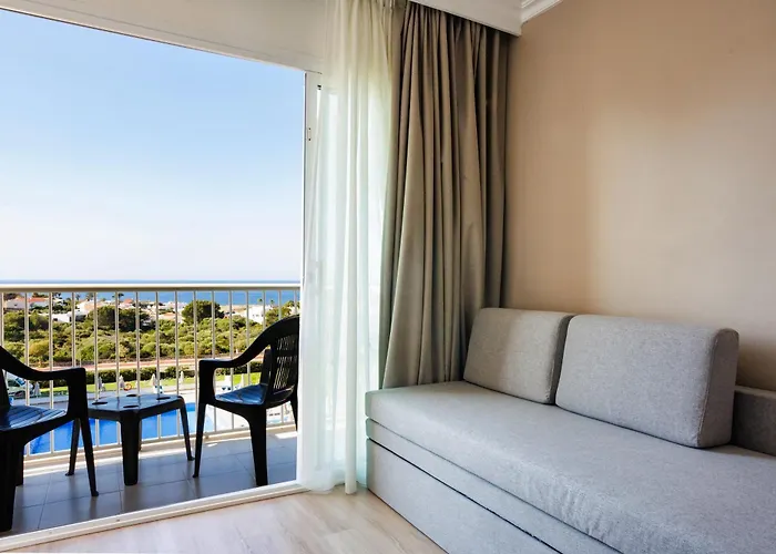 Minura Sur Menorca 4* Punta Prima (Menorca)