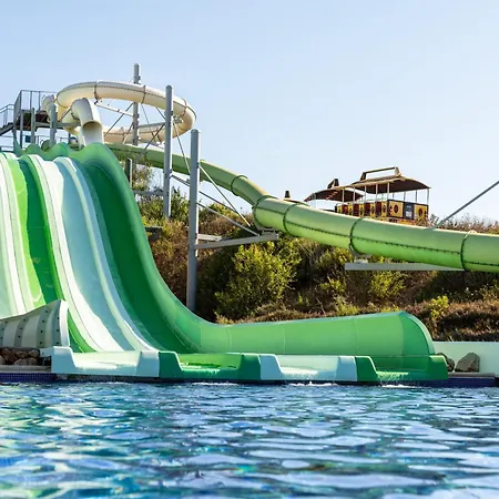 Minura Sur Menorca & Waterpark 푼타프리마