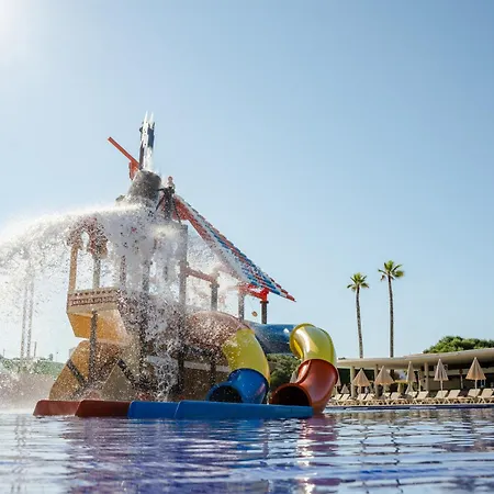 Minura Sur Menorca & Waterpark 호텔