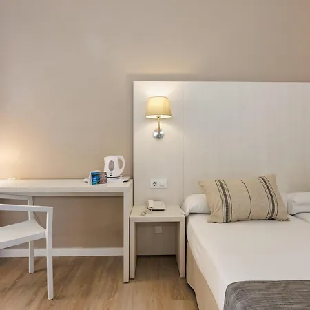 Minura Sur Menorca Отель